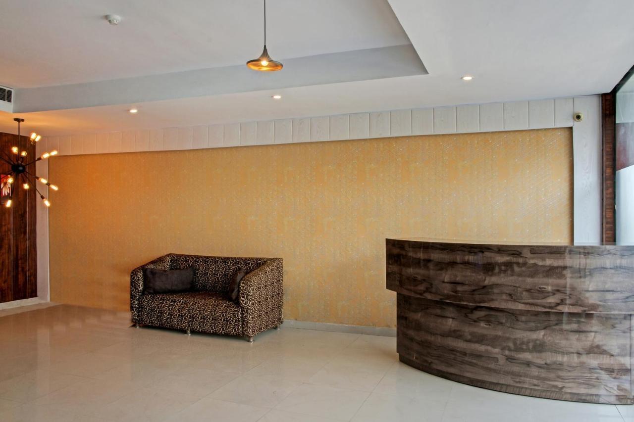 Oyo 62241 Swastik Garden Hotel Dhāmpur Buitenkant foto